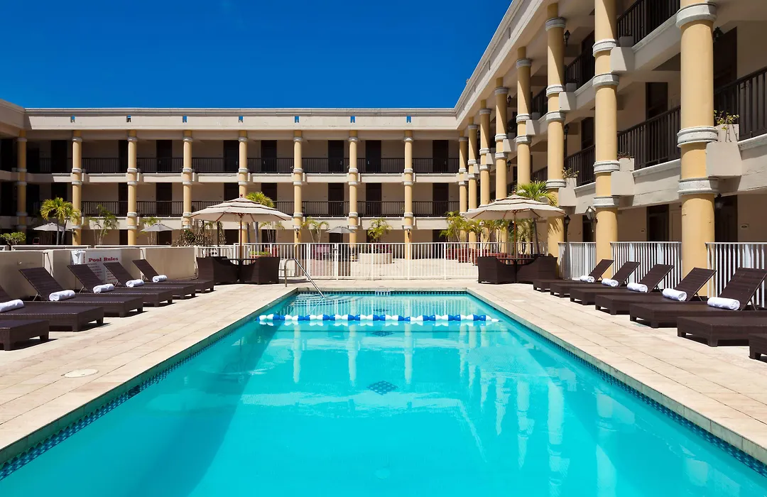 Windward Passage Hotel-1