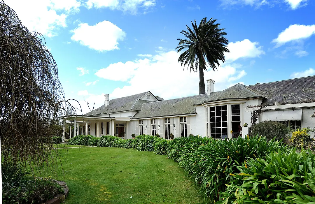 Chateau Yering-1