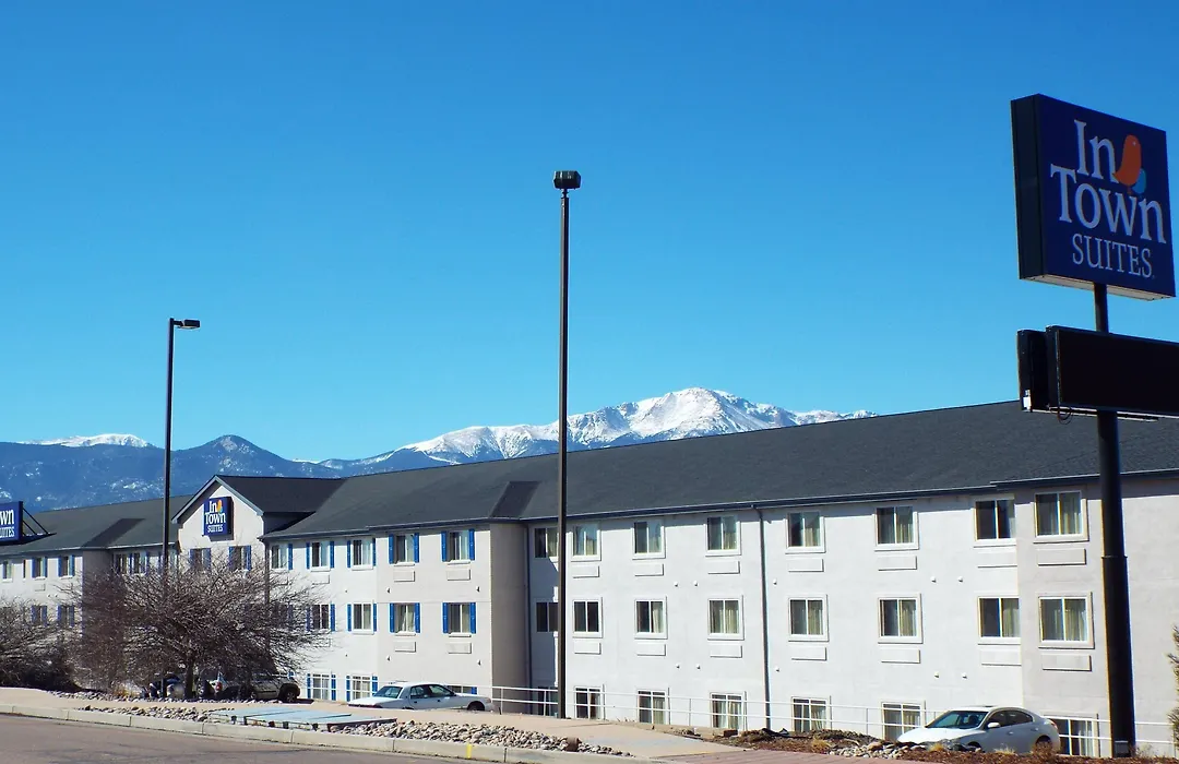 Intown Suites Extended Stay Colorado Springs-1