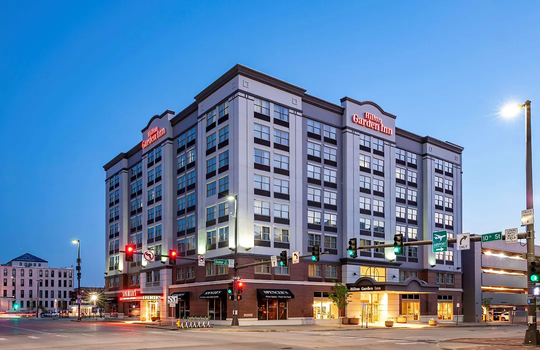 Hilton Garden Inn Omaha Downtown-Old Market Area-1