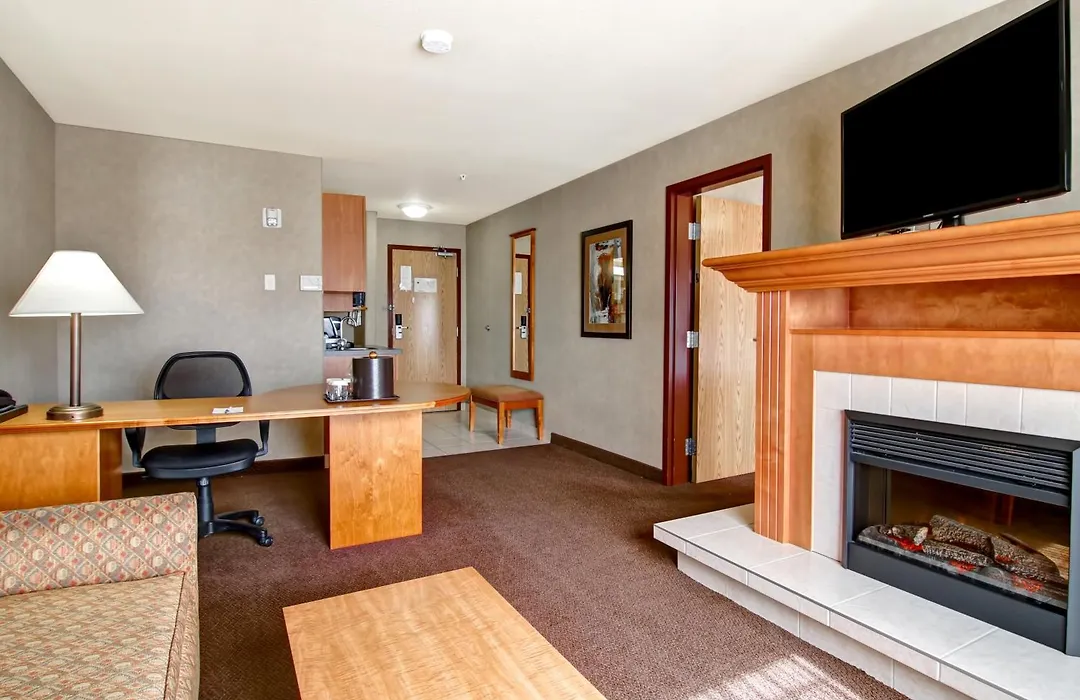 Canalta Hotel Brooks-1