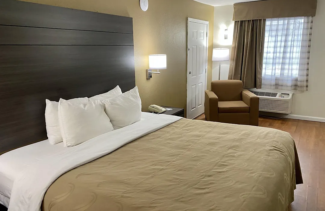 Quality Inn Branson - Hwy 76 Central-1