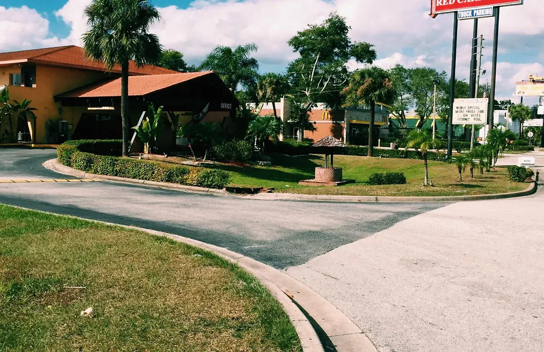 Soho Inn-1