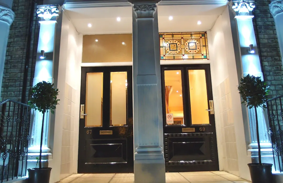 Hotel 65-1