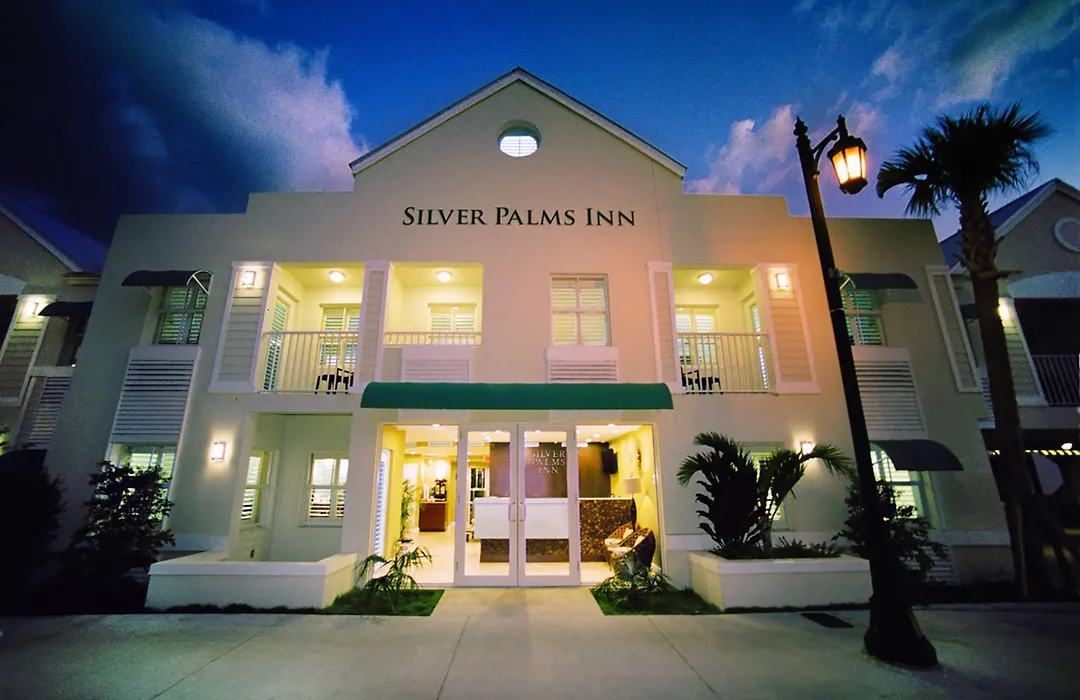 Silver Palms Inn & Historic Homes-1