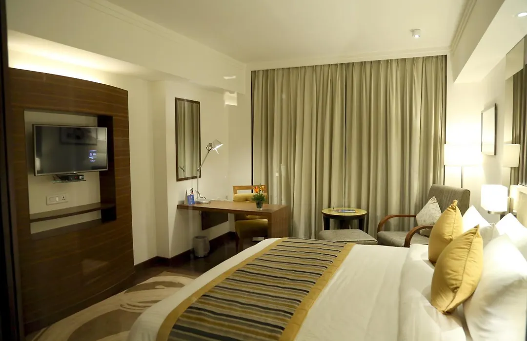 Aditya Park-A Sarovar Portico Hotel-1