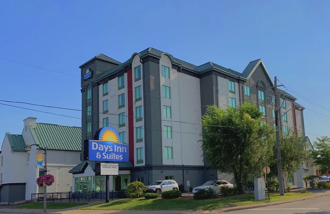 Days Inn By Wyndham Niagara Falls Centre St By The Falls-1