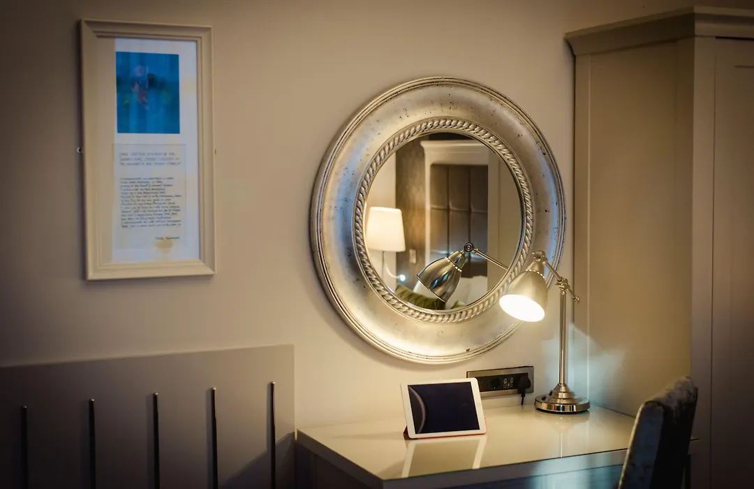 Hotel Isaacs Cork City-1