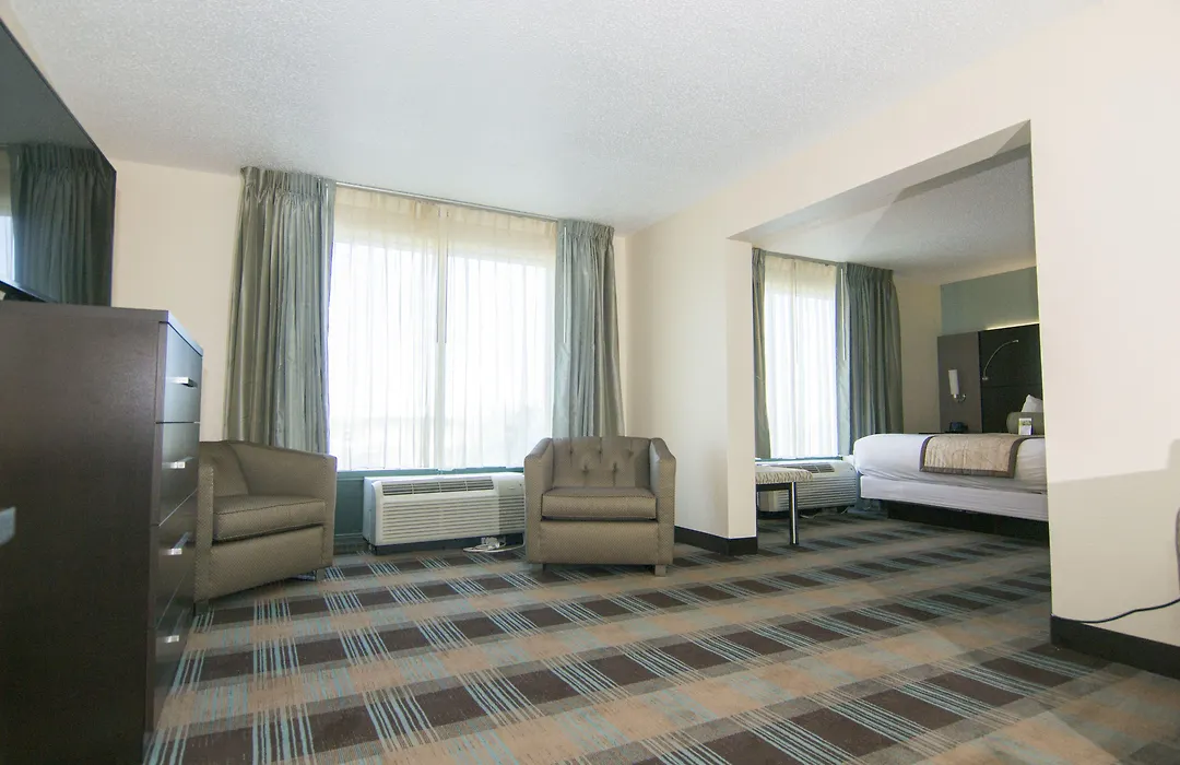 Wingate By Wyndham - Orlando International Airport- Free Hot Breakfast-1