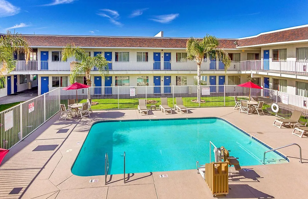 Motel 6-Phoenix, Az - North Bell Road-1