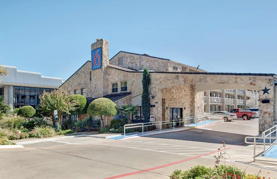 Motel 6-Dallas, Tx - Forest Lane-1