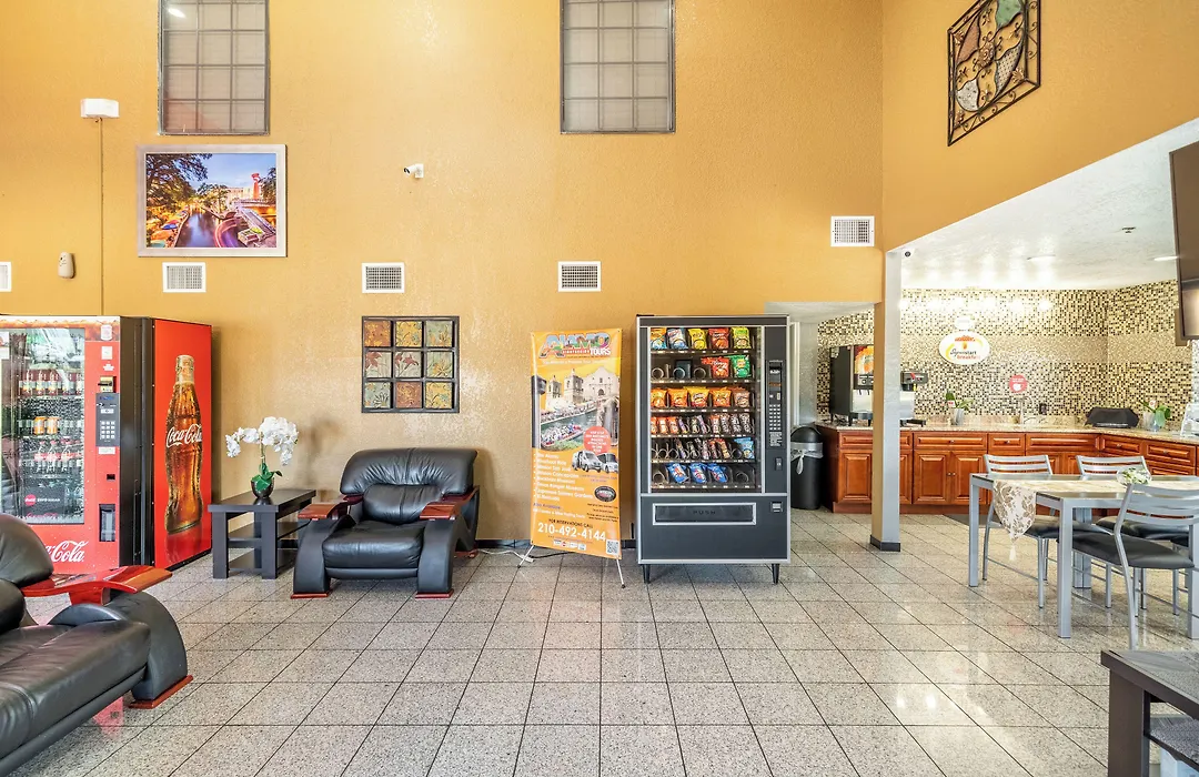 Super 8 By Wyndham San Antonio/Riverwalk Area-1