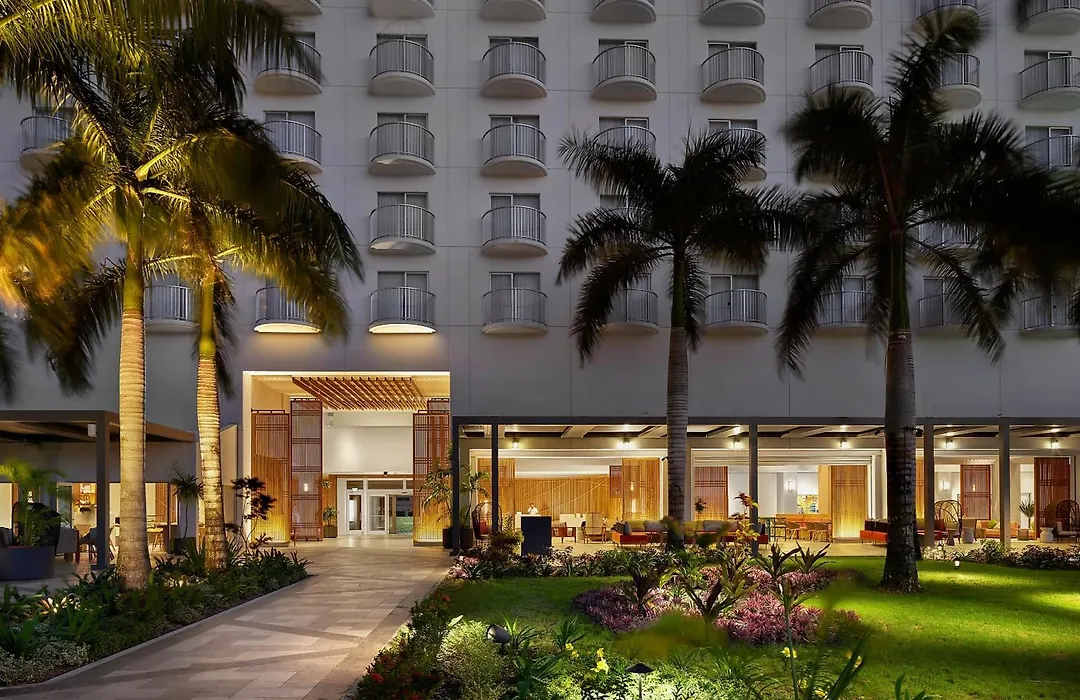Crowne Plaza Resort Saipan-1