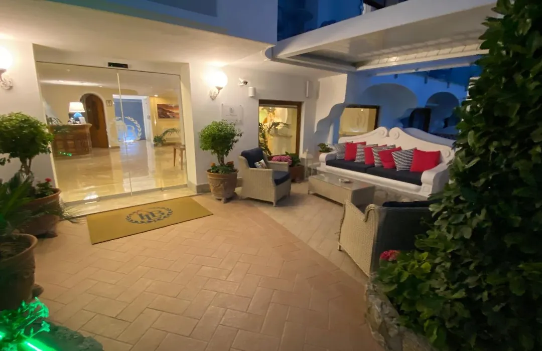 Bougainville Luxury Boutique Hotel-1