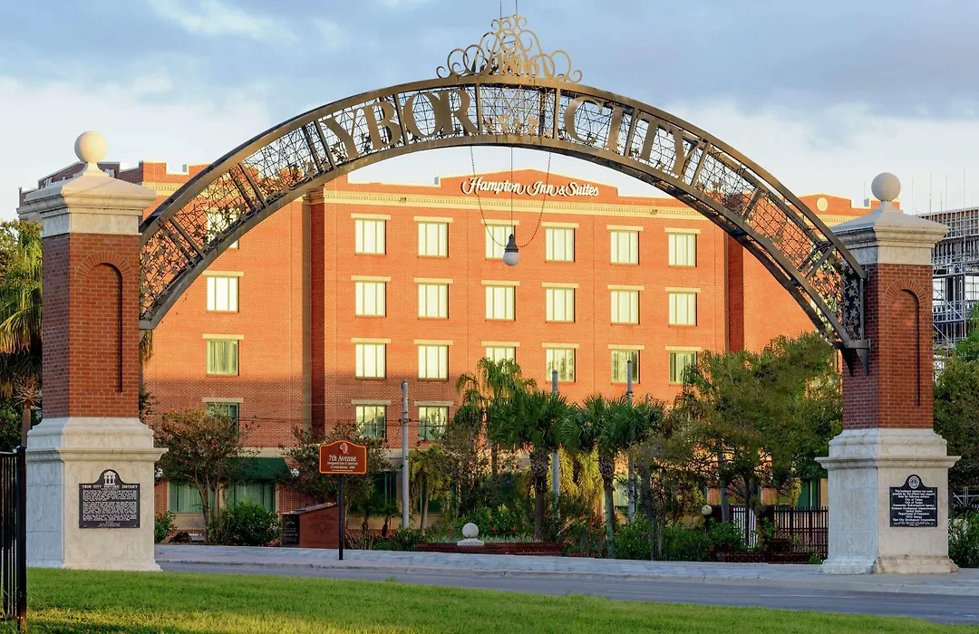 Hampton Inn & Suites Tampa Ybor City Downtown-1