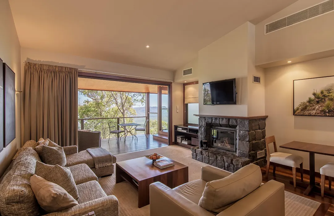 Spicers Peak Lodge-1