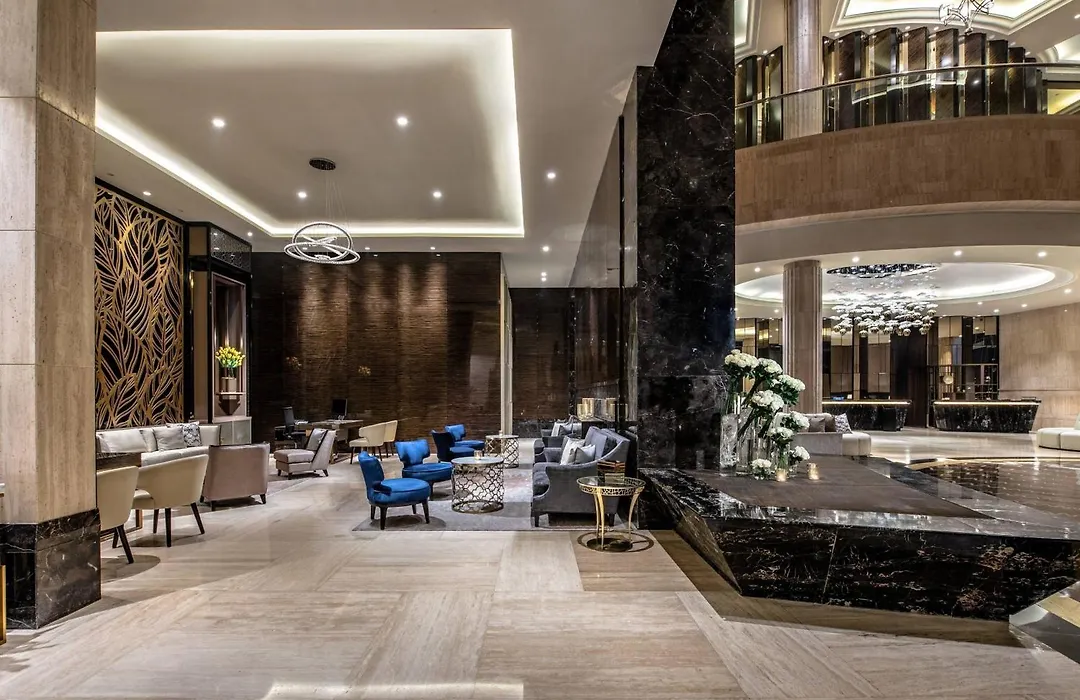 The Ritz-Carlton Jakarta, Mega Kuningan-1