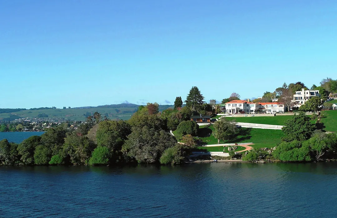 On The Point - Lake Rotorua-1