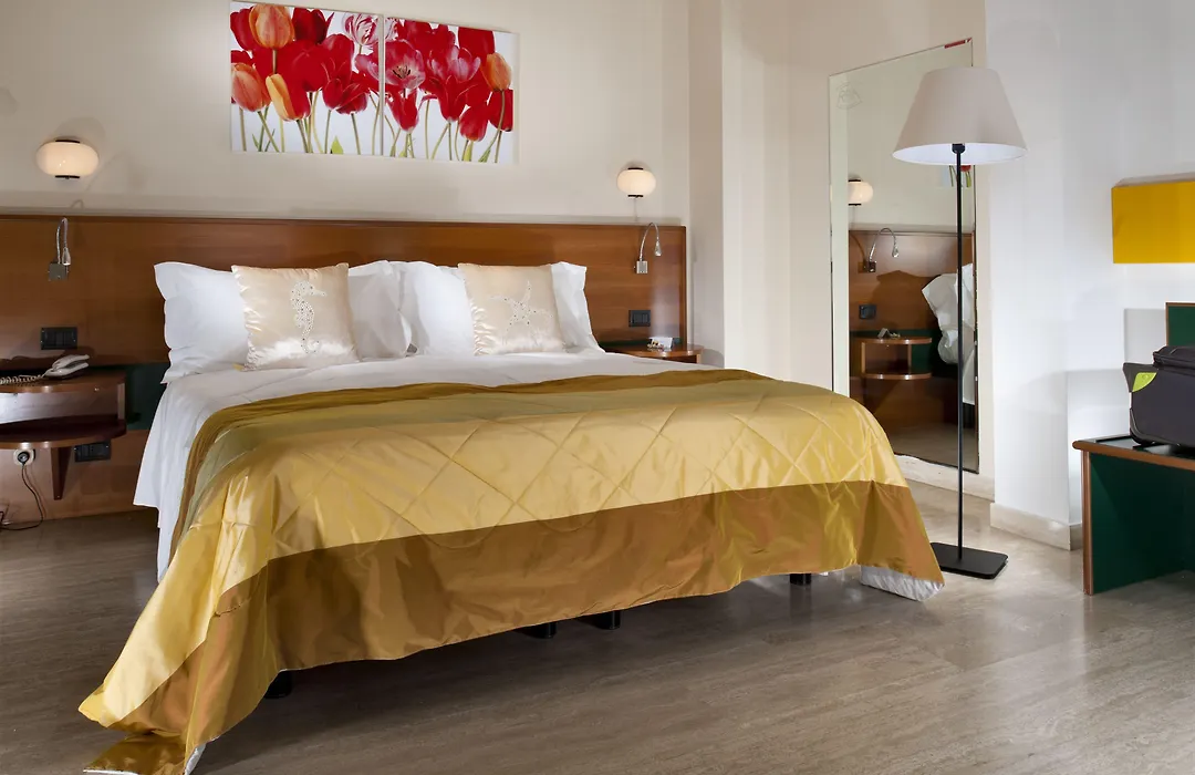 Astoria Suite Hotel-1