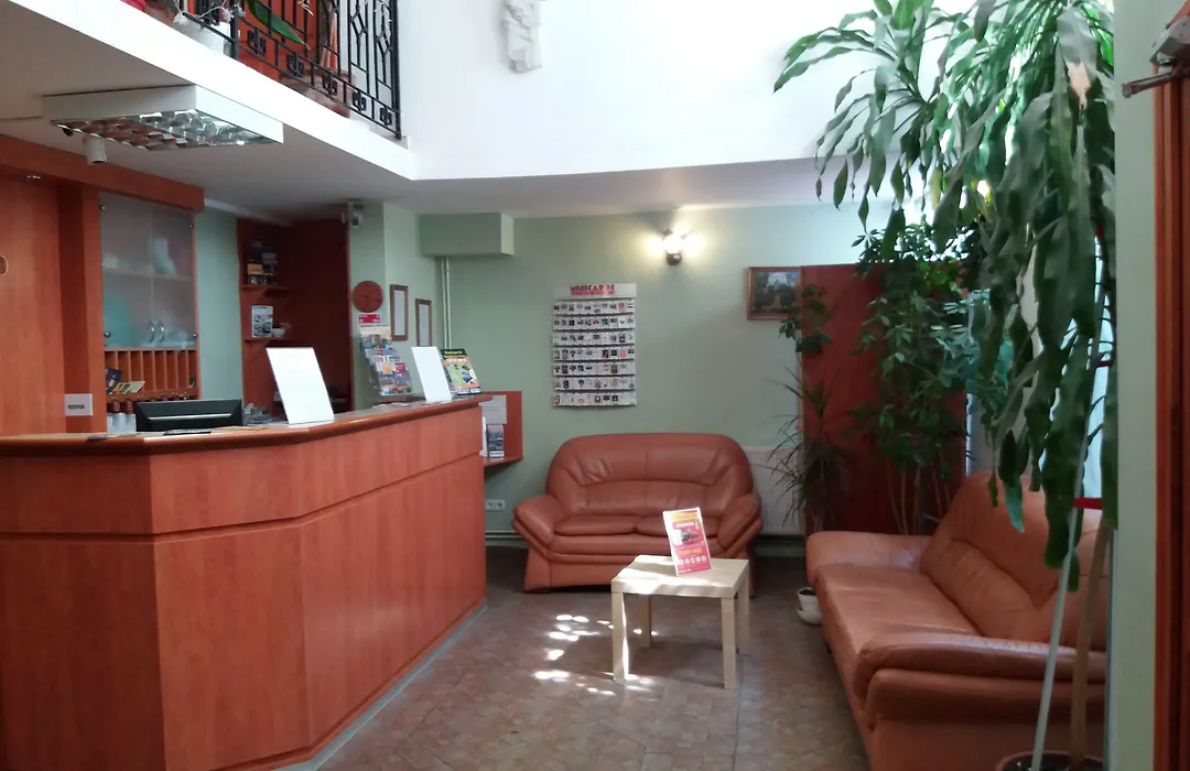 Easy Star Hotel-1