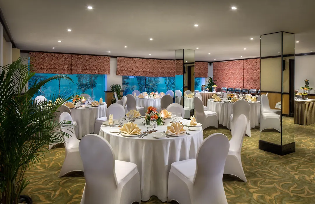 Savoy Suites Hotel Apartment - Dubai-1