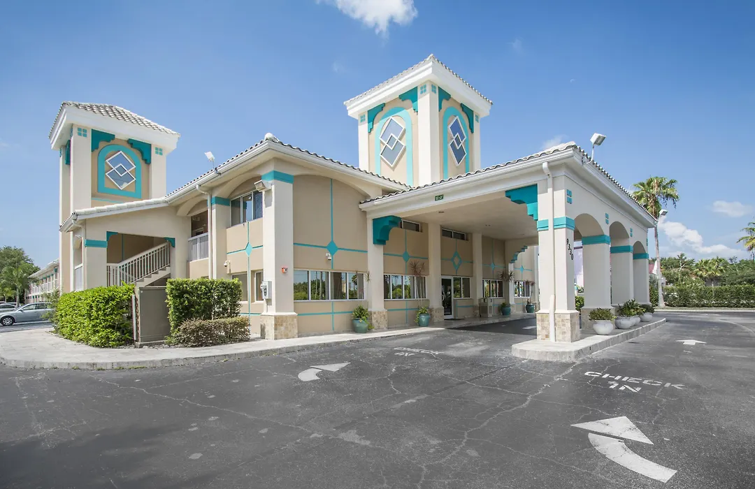 Jc Inn-1