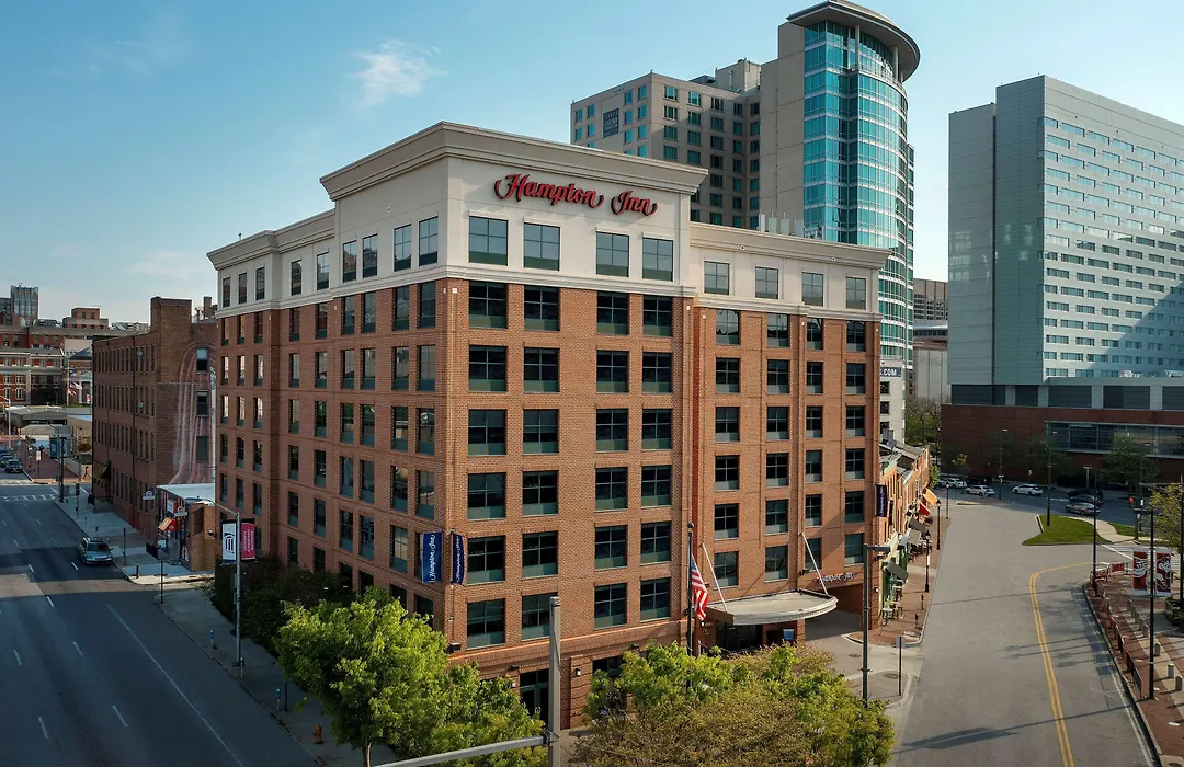 Hampton Inn Baltimore-Downtown-Convention Center-1