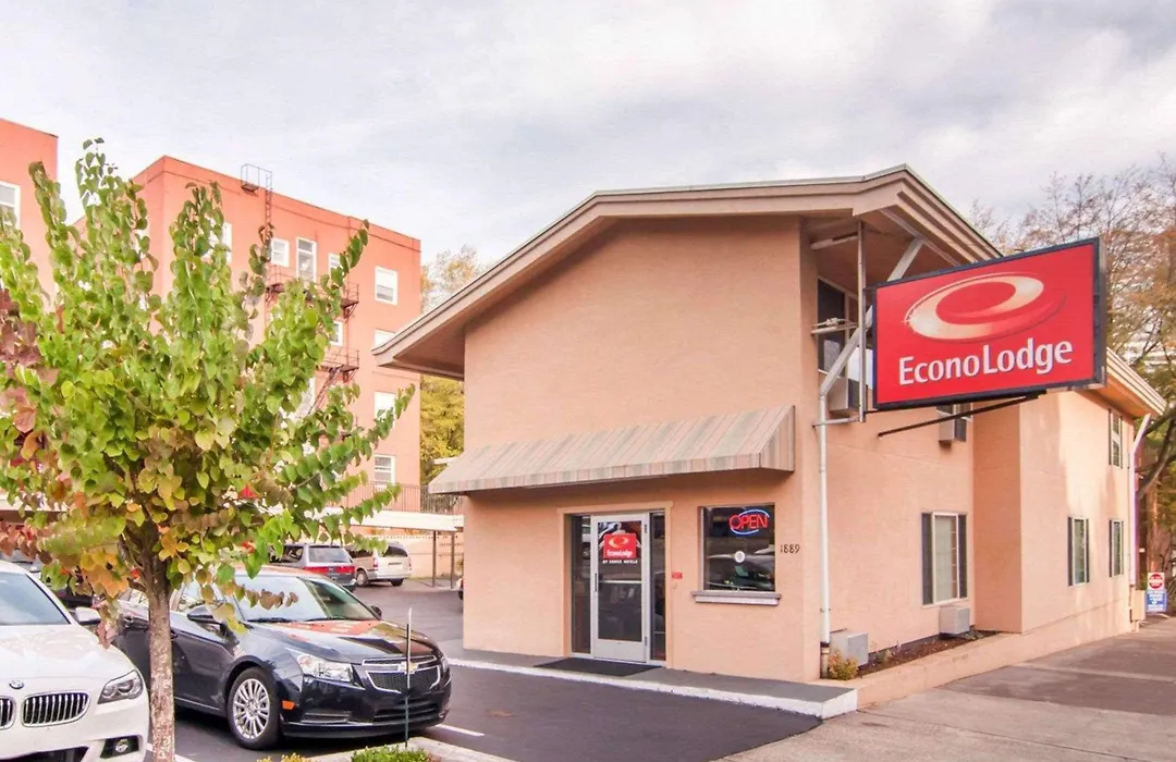 Econo Lodge Portland Downtown-1