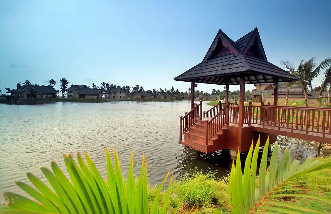 The Zuri Kumarakom Kerala Resort & Spa-1