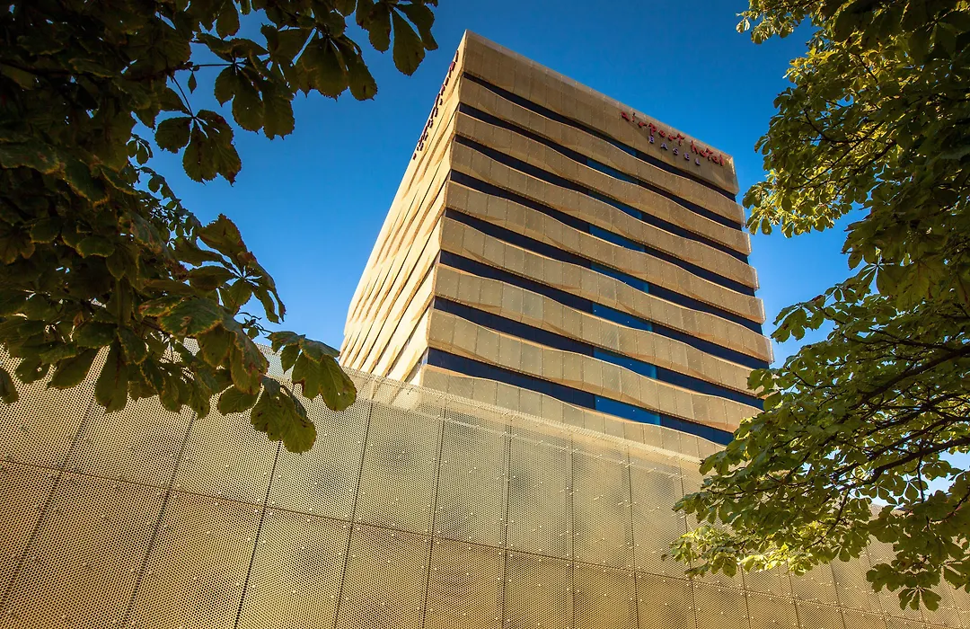 Airport Hotel Basel - Convenient & Friendly-1