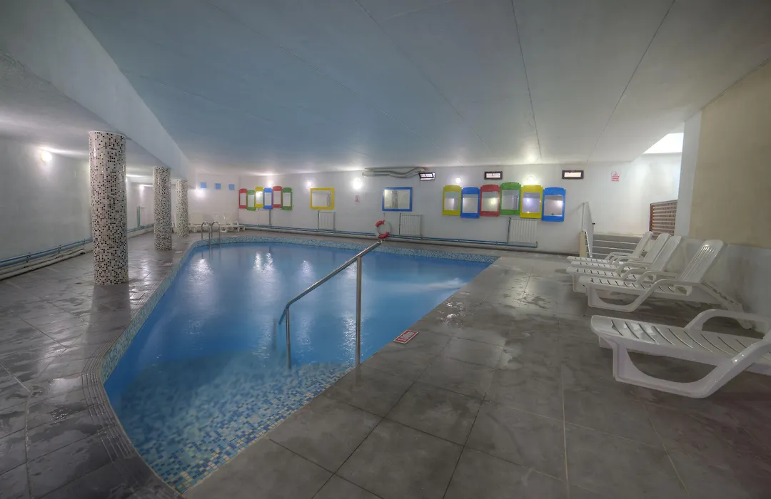 Primera Hotel-1
