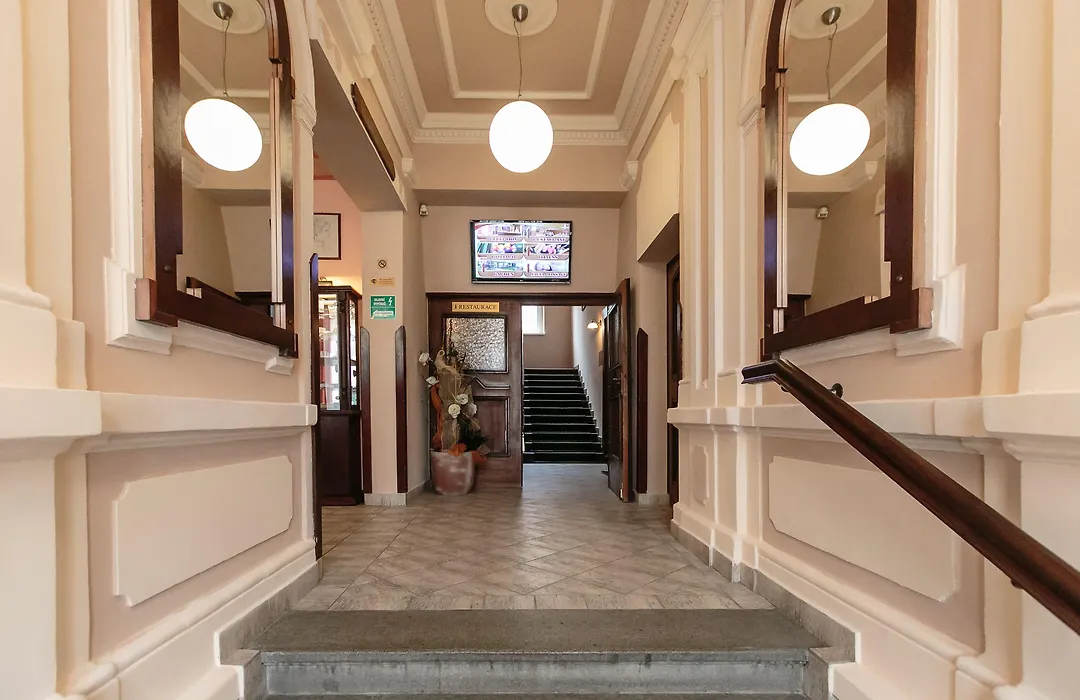 Hotel Victoria-1