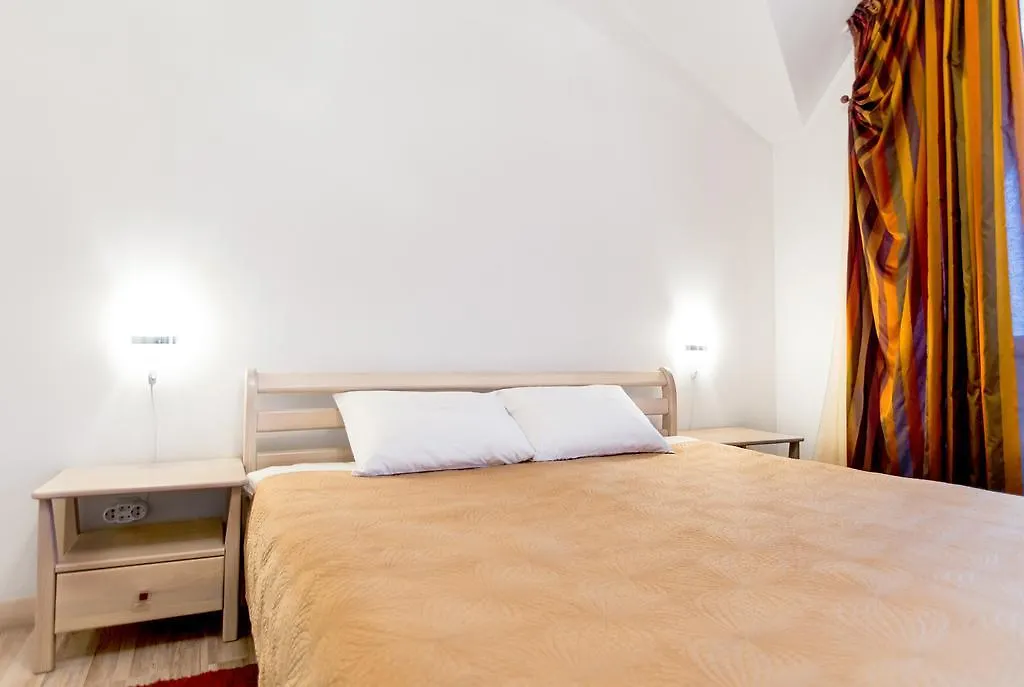 Comfort Room Кімнати В Приватному Будинку Є Укриття-1