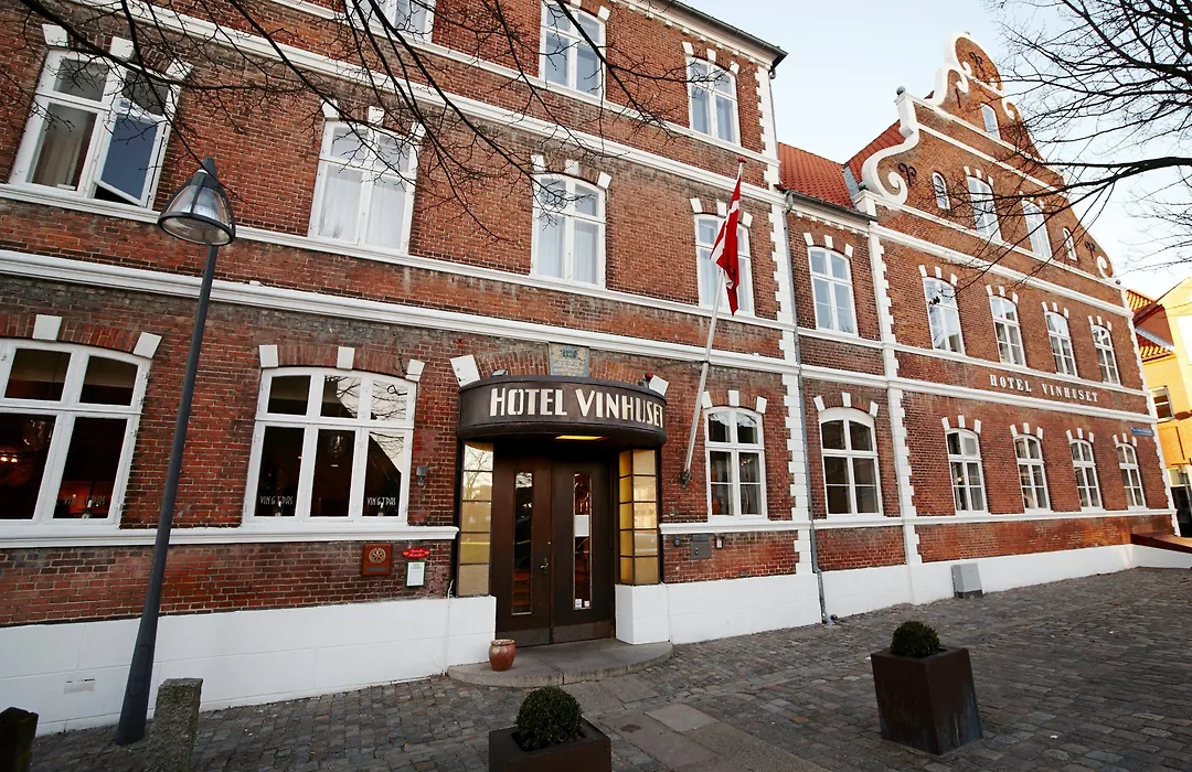 Hotel Vinhuset-1