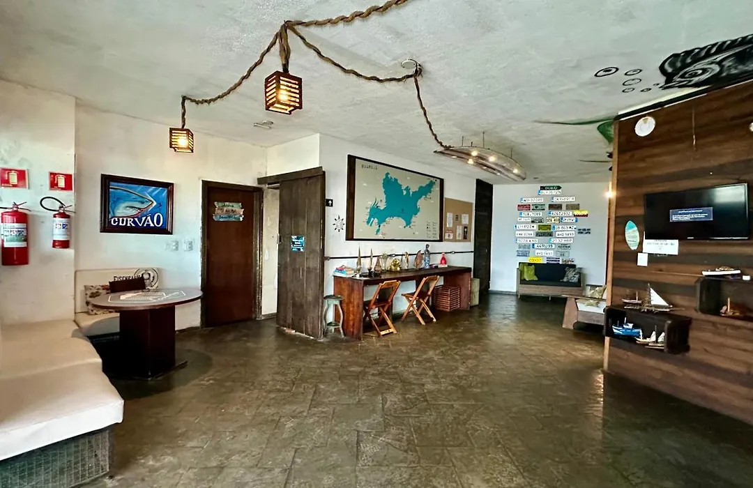 Curvao Surf House-1
