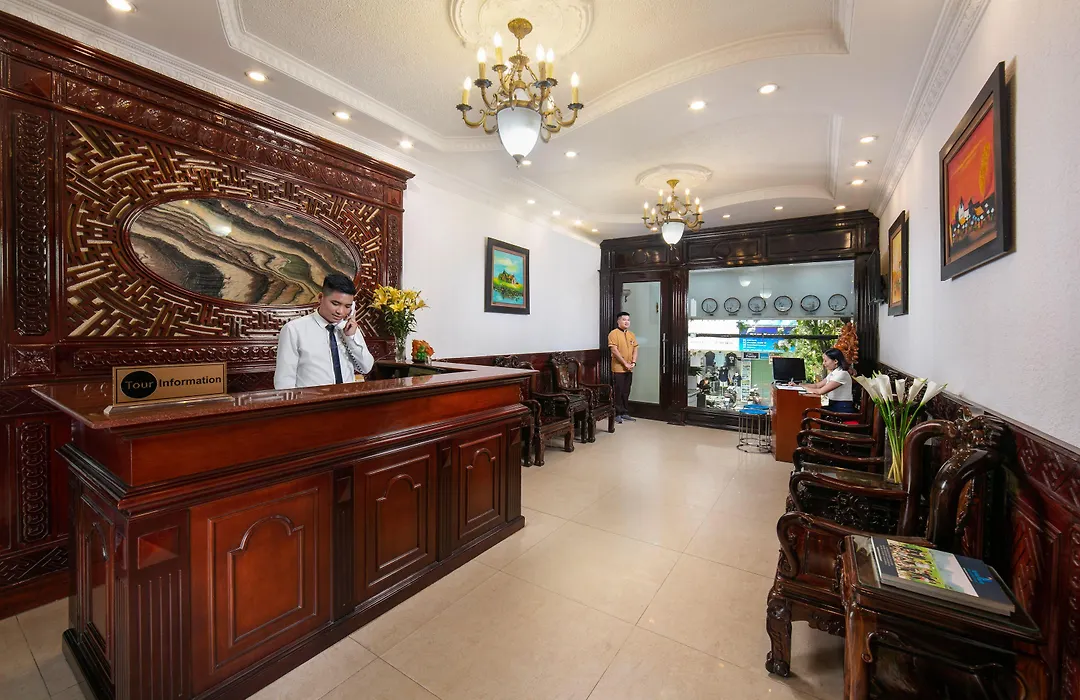 Little Diamond Hotel-1