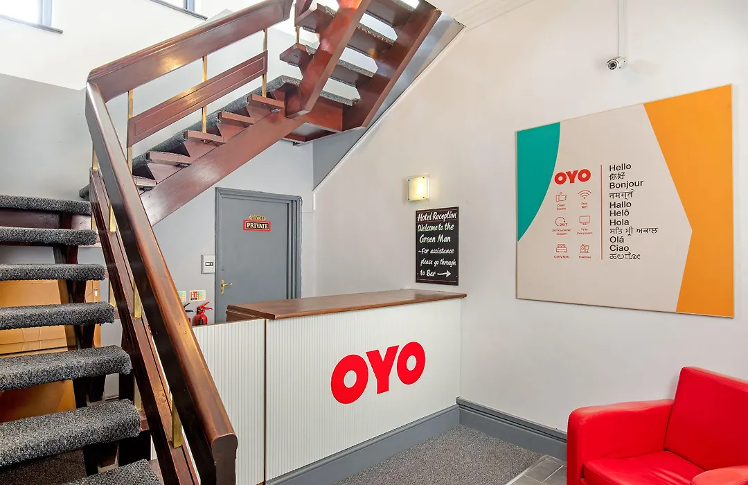 The Green Man Pub And Hotel By Oyo-1