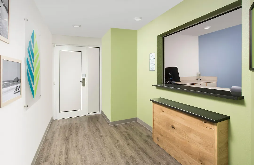 Extended Stay America Select Suites - Fort Walton Beach-1