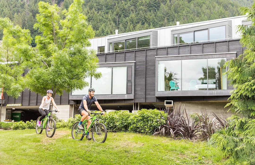 Queenstown Park Boutique Hotel-1