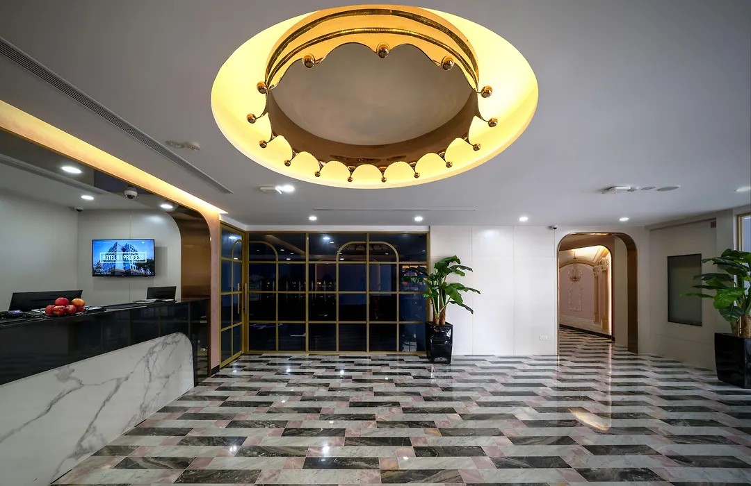 Hotel 81 Premier Princess-1
