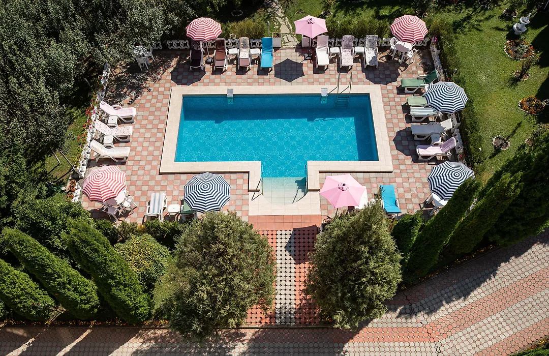 Grand Hotel-1