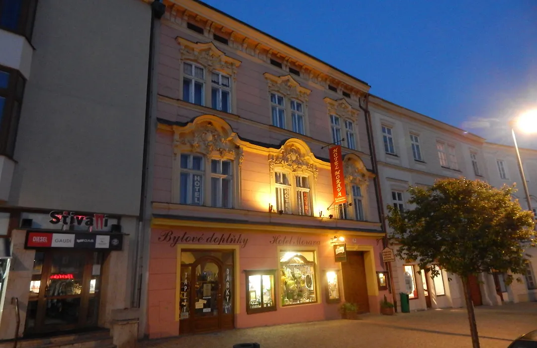 Hotel Morava-1