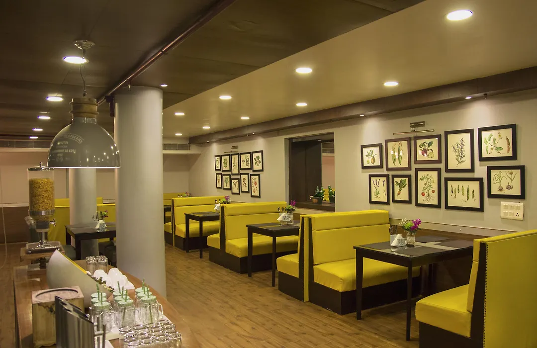 Rockland Hotel, C.R Park-1