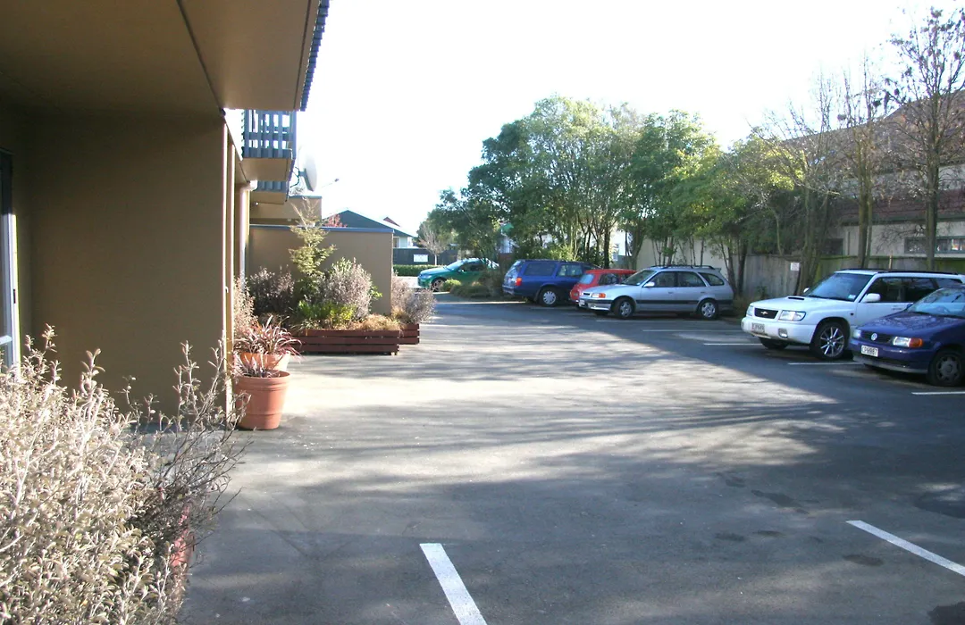 Sherborne Motor Lodge-1