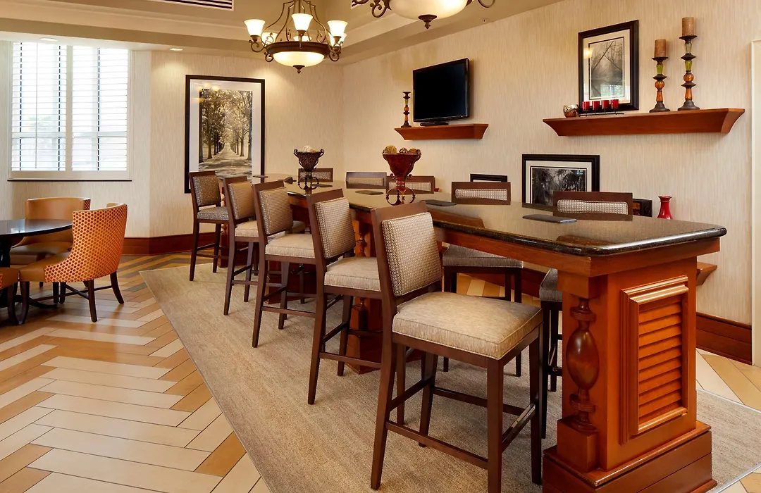 Hampton Inn & Suites Savannah/Midtown-1