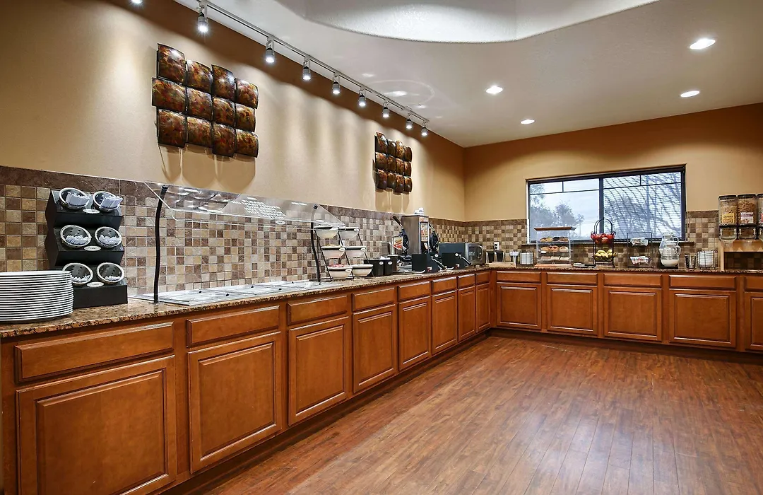 Best Western Plus Palo Alto Inn And Suites-1