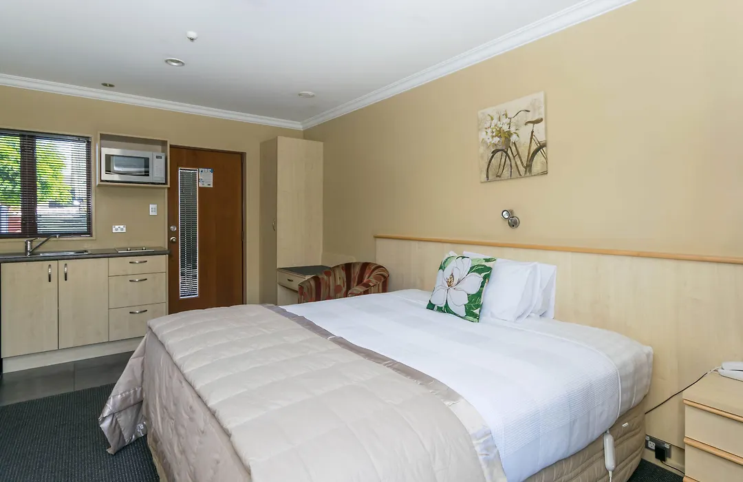 Blenheim Spa Motor Lodge-1