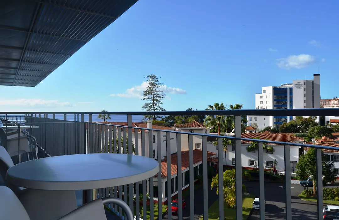 Madeira Bright Star By Petit Hotels-1