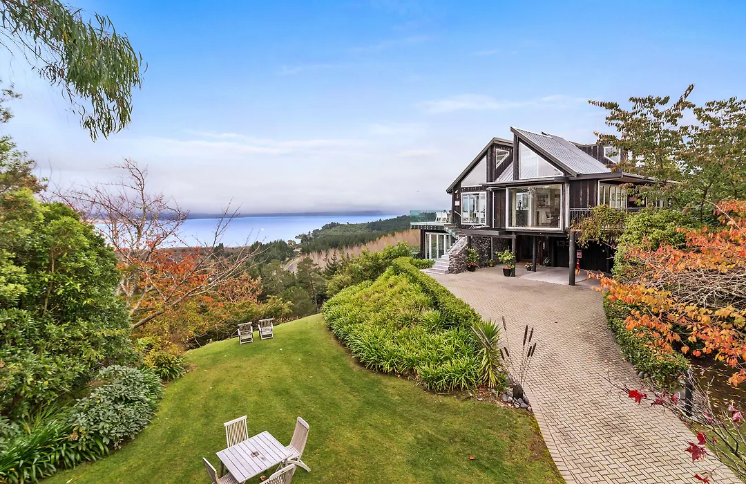 Acacia Cliffs Lodge-1
