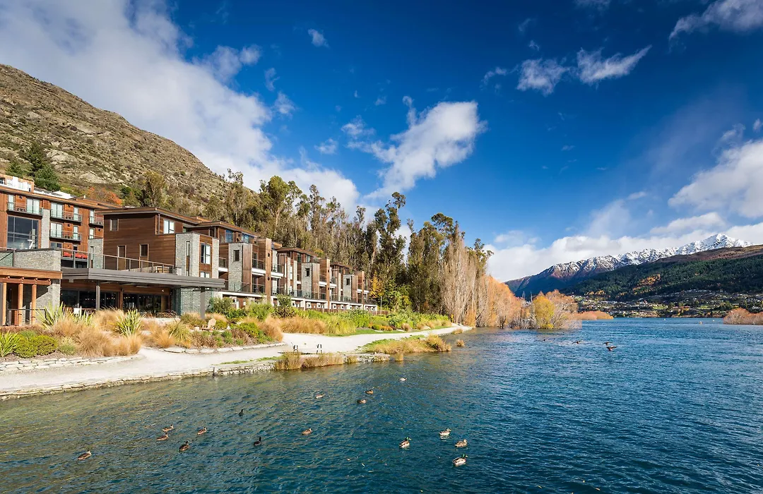 Hilton Queenstown Resort & Spa-1